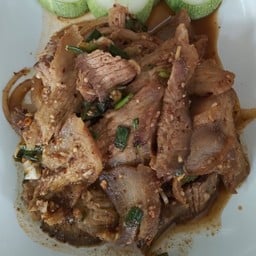 น้ำตกหมู