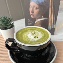 มัทฉะลาเต้ ร้อน