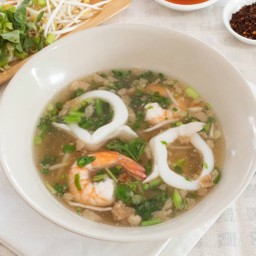 ก๋วยเตี๋ยวทะเลล้วน