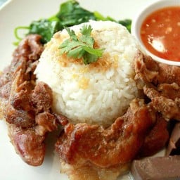 ข้าวหน้าหมูตุ๋น