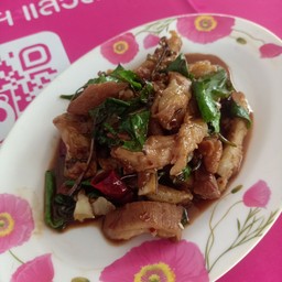 ผัดกะเพราคอหมูอบถัง(พริกแห้ง)