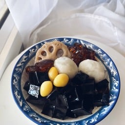 บัวลอย The Terminal