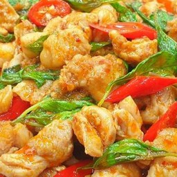 พริกแกงไก่ราดข้าว