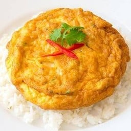 กะเพราฮาลาลหลังโรงพยาบาลกรุงเทพ