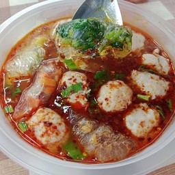 อันอัน ก๋วยเตี๋ยวปากหม้อ ตลาดมึด