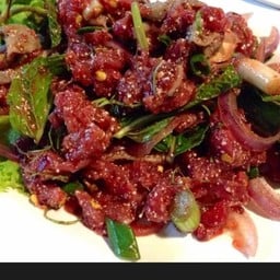 ก้อยดิบขม