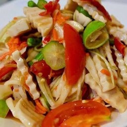 ตำหมูยอ(ปลาร้า)