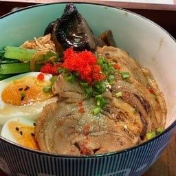 ข้าวหน้าหมูชาชู