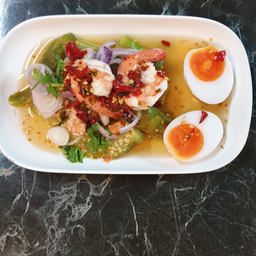 ยำมะเขือยาว