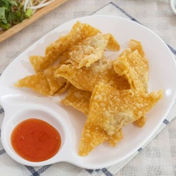 เกี๊ยวหมูทอด