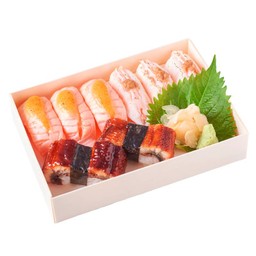 เลิฟเวอร์บ็อกซ์ - ซูชิแซลมอนกริลล์, ข้าวปั้นหน้ากุ้ง, ข้าวปั้นหน้าปลาไหล