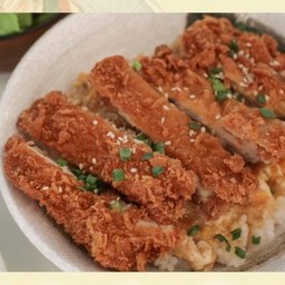 ข้าวหน้าหมูทอดทงคัตสึ