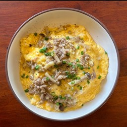 ข้าวไข่ข้นหมูสับ