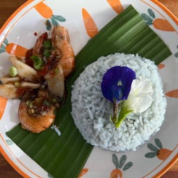 ข้าวราดทะเลพริกเกลือ
