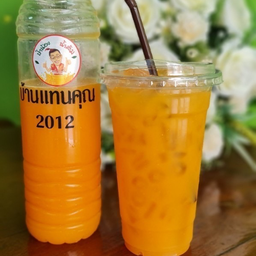 น่้ำส้มแบบแก้ว