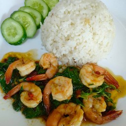 ข้าวกะเพรากุ้ง