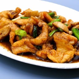 ไก่ผัดพริกชวงเจียและเห็ดสด