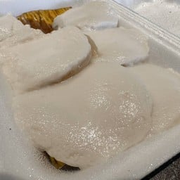 ร้านขนมถ้วยตะไล by ชบา