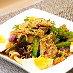 ยำถั่วพูกุ้งสด