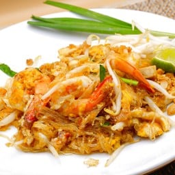 วุ้นเส้นผัดไทยกุ้งสด