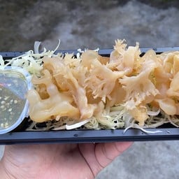 ข้าวกล่องกะเพราหรรษา