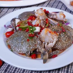 ยำปูม้าสด