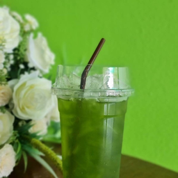 น้ำใบบัวบกแบบแก้ว