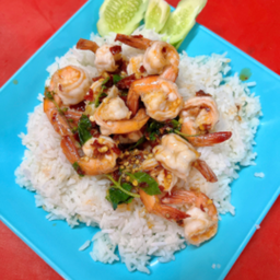 ข้าวกระเพากุ้ง