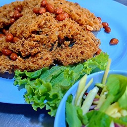 ยำปลาดุกฟู