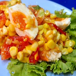 ตำข้าวโพดไข่เค็ม