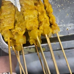 หมูสะเต๊ะจันทร์สว่าง