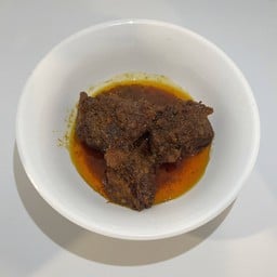 Burmese rice+Beef curry+side dishes+soup combo