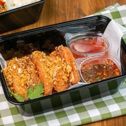 ปีกกลางทอดน้ำปลา อร่อยเฉ๊ยยย