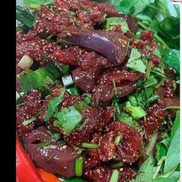 ลาบเลือด
