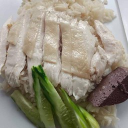 เฮงเฮง ข้าวมันไก่ตอน