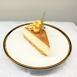 Cheesecake คาราเมลแมคคาเดเมีย