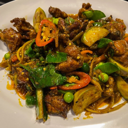 ผัดเผ็ดกบสด
