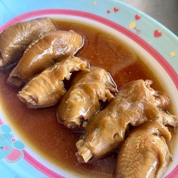 ข้อไก่ตุ๋น