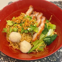 บะหมี่คลุกหมูแดง สูตรแม่ต้อย