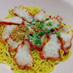 บะหมี่หมูแดงแห้ง