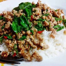 ข้าวกะเพราหมูสับ