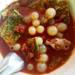 แกงส้มชะอมไข่ปลาริวกิว