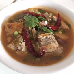 ต้มแซ่บไก่ติิดกระดูก