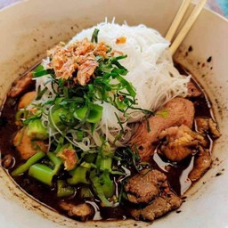 หมี่ขาวหมูสดเนื้อสด