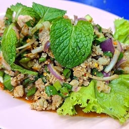 ลาบเนื้อ