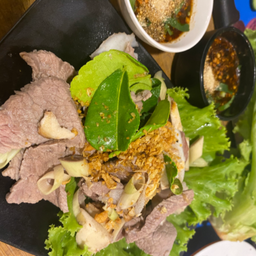 ลวกจิ้มรวมเนื้อ