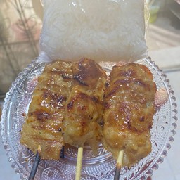 อิ่มใหญ่ หมูปิ้งโบราณ