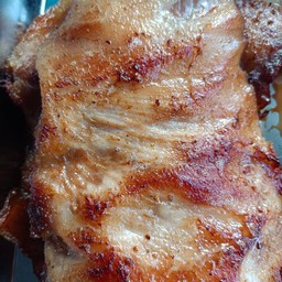 ตำมะละกอใส่คอหมูย่าง