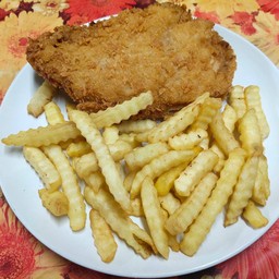 ไก่ทอดสอดไส้ชีส+เฟรนฟราย