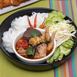 ขนมจีนน้ำเงี้ยว